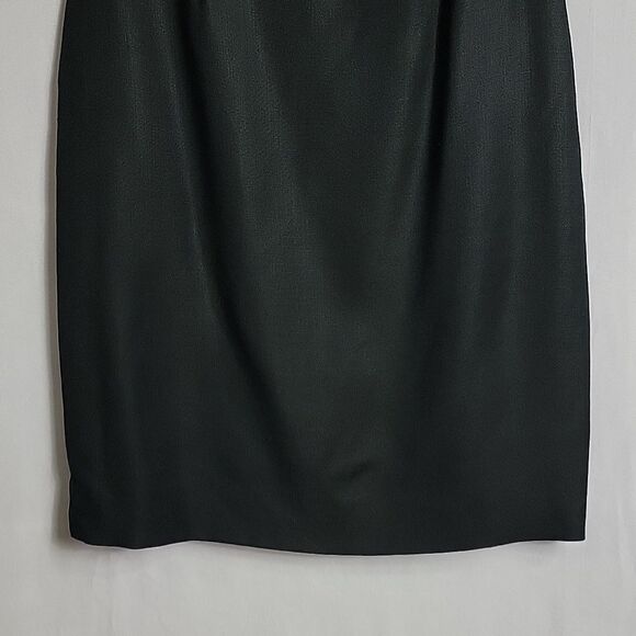 🖤5/$20🖤 BLACK PENCIL SKIRT.. - Picture 2 of 11